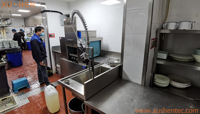 酒店洗碗機(jī)-餐廳商用洗碗機(jī)現(xiàn)場使用圖